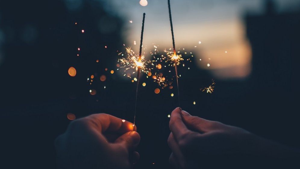 Revelion 2024: În ce țări zboară românii ca să petreacă noaptea dintre ani. Italia conduce în top, urmată de Marea Britanie