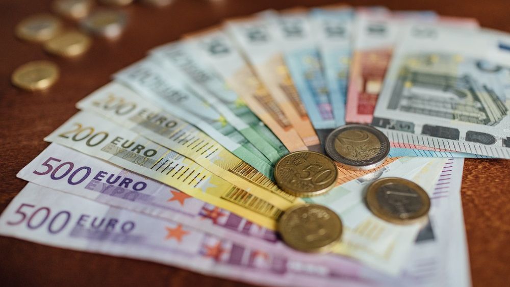 SIF Oltenia a incasat 140 mil. euro pentru actiuni BCR