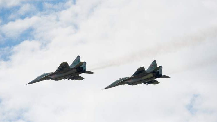 Bulgaria denunta zece incalcari ale spatiului aerian NATO de catre avioane militare si comerciale ruse