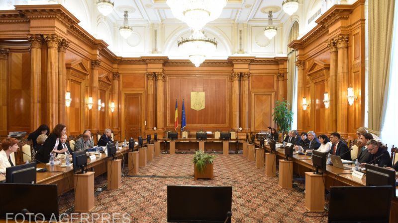 Tudorel Toader, dupa sedinta Comisiei de la Venetia: Nu sunt multumiti doar cu amanarea pensionarii anticipate a magistratilor