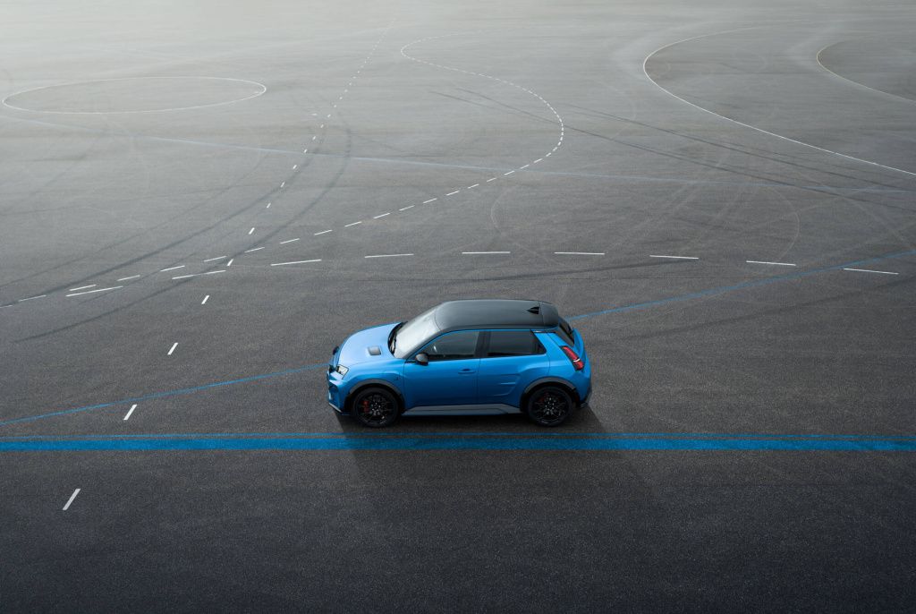 GALERIE FOTO | Alpine prezintă noul A290, un Renault 5 pe steroizi - Imagine 5