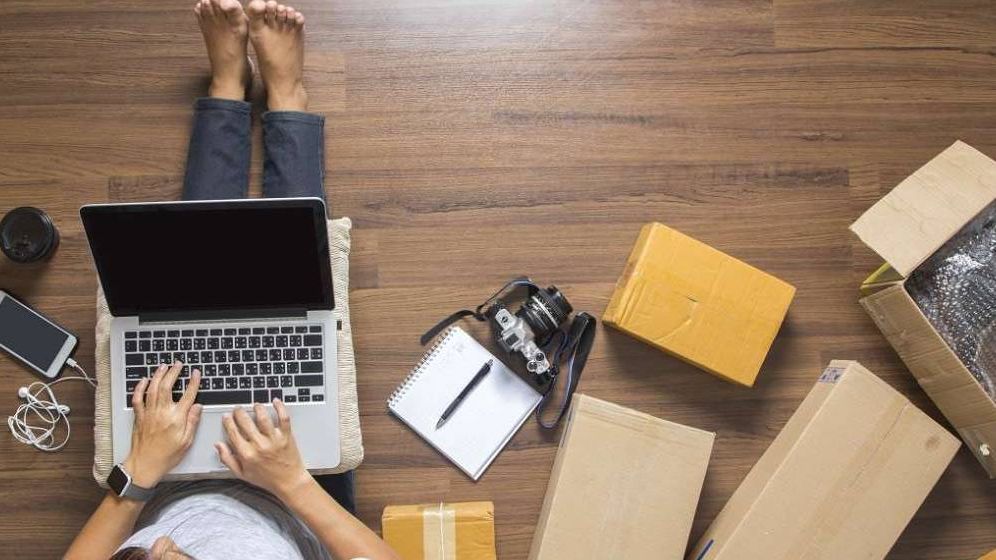 Sfaturi pentru magazinele online românești care vor să crească în 2025: la ce să se uite antreprenorii