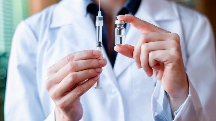 PMP: Parchetul ar trebui sa se sesizeze, Guvernul nu a pus la dispozitie vaccinurile