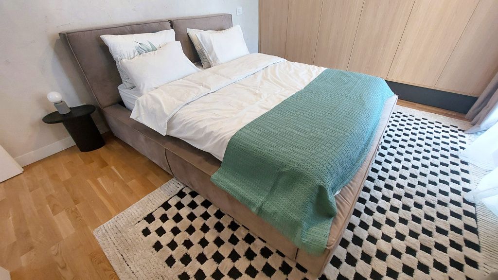 GALERIE FOTO | Cum arată un penthouse de 325.000 de euro dintr-un complex exclusivist din nordul Ca - Imagine 23