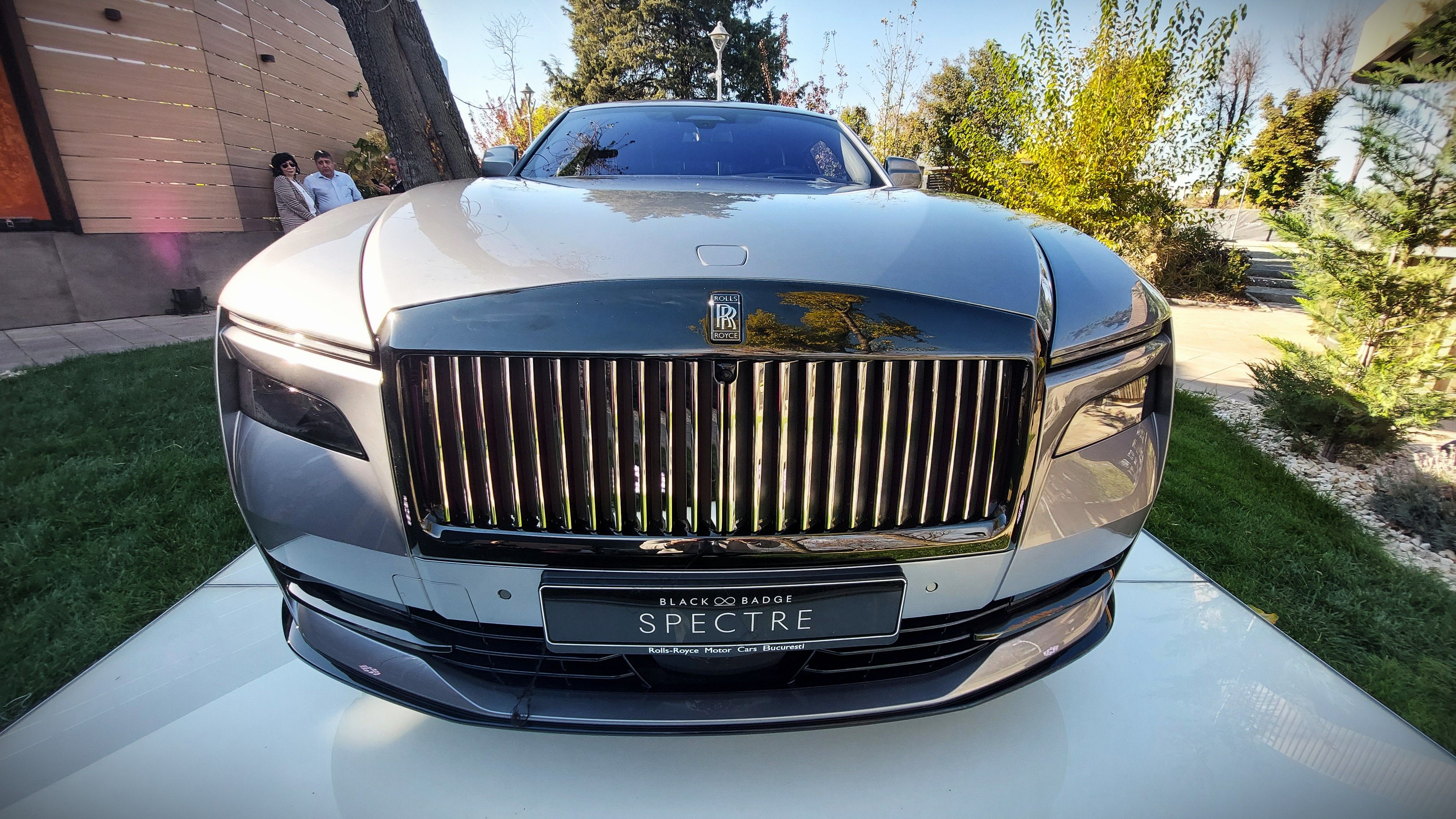 Black Badge Spectre, cel mai puternic Rolls-Royce din toate timpurile, prezentat oficial la București - Poza 36