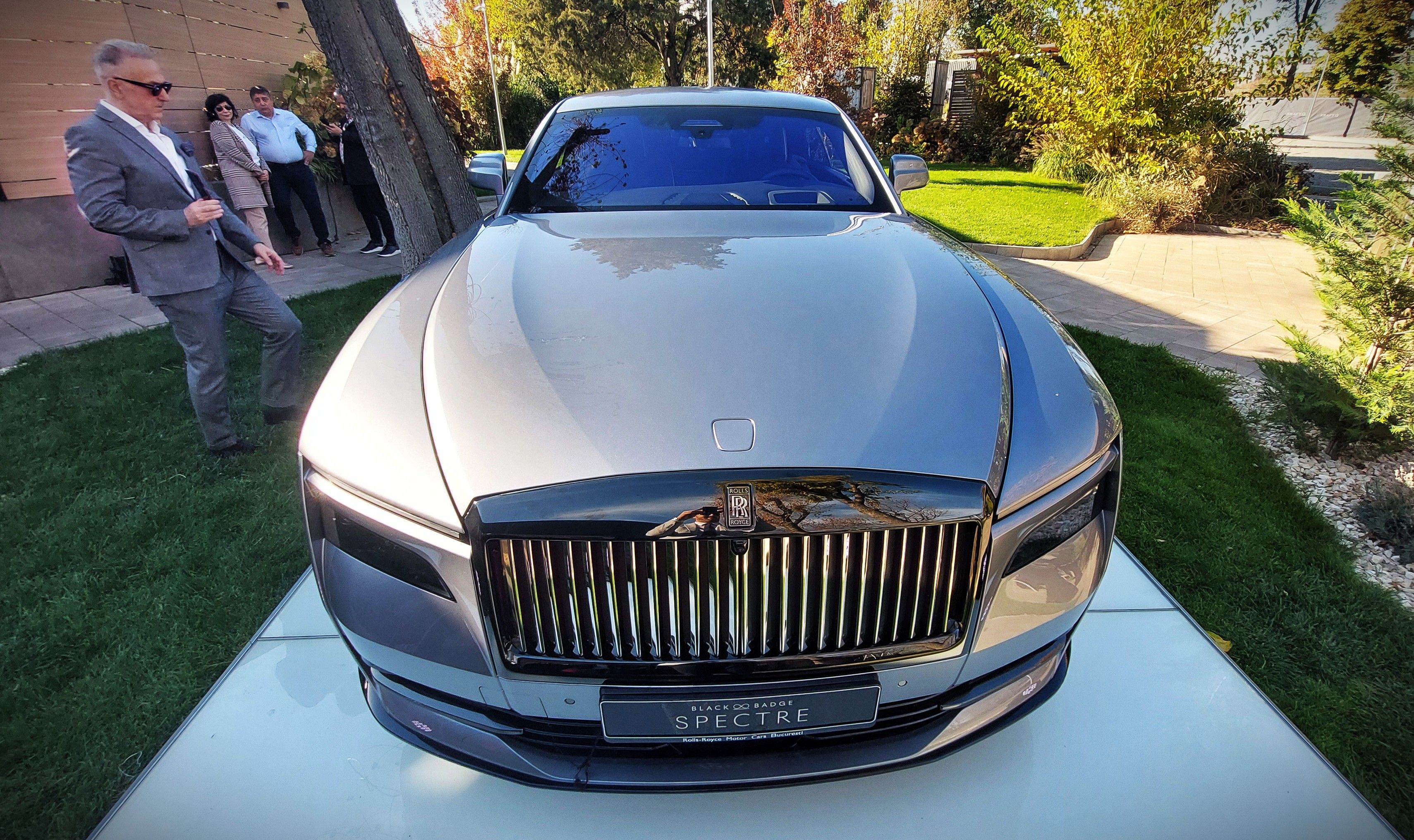 Black Badge Spectre, cel mai puternic Rolls-Royce din toate timpurile, prezentat oficial la București - Poza 34