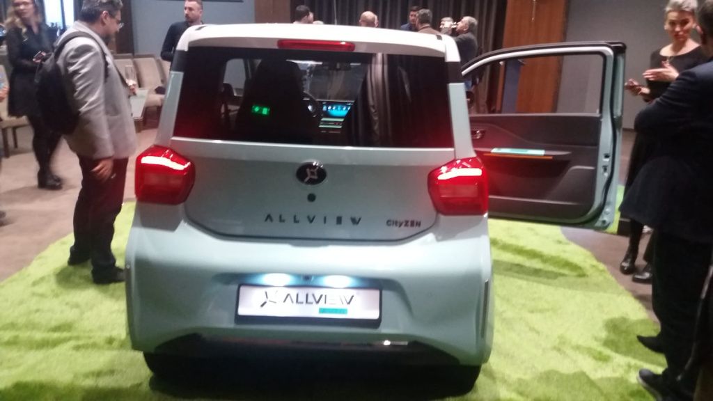 GALERIE FOTO | Allview a prezentat primul său model electric ce poate fi condus de la 16 ani - Imagine 6