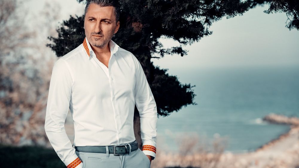 Brandul românesc de cămăși bărbătești Hulber.ro a devenit Merer.ro