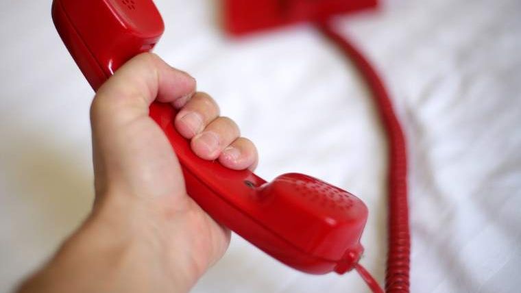 Peste 14,6 milioane de apeluri inregistrate la 112 anul trecut, aproape 60 % au fost apeluri false