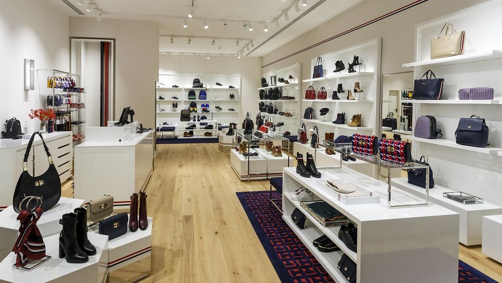 Primul magazin Tommy Hilfiger Accesories din Romania s-a deschis in Bucuresti Mall Vitan