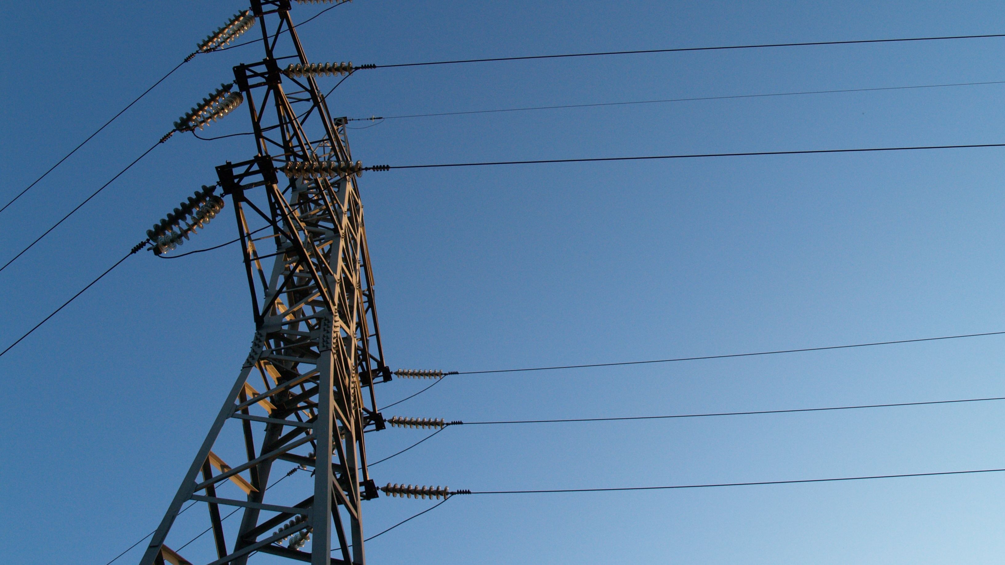 ANALIZĂ: Bulgaria este lider mondial la stocarea energiei în baterii