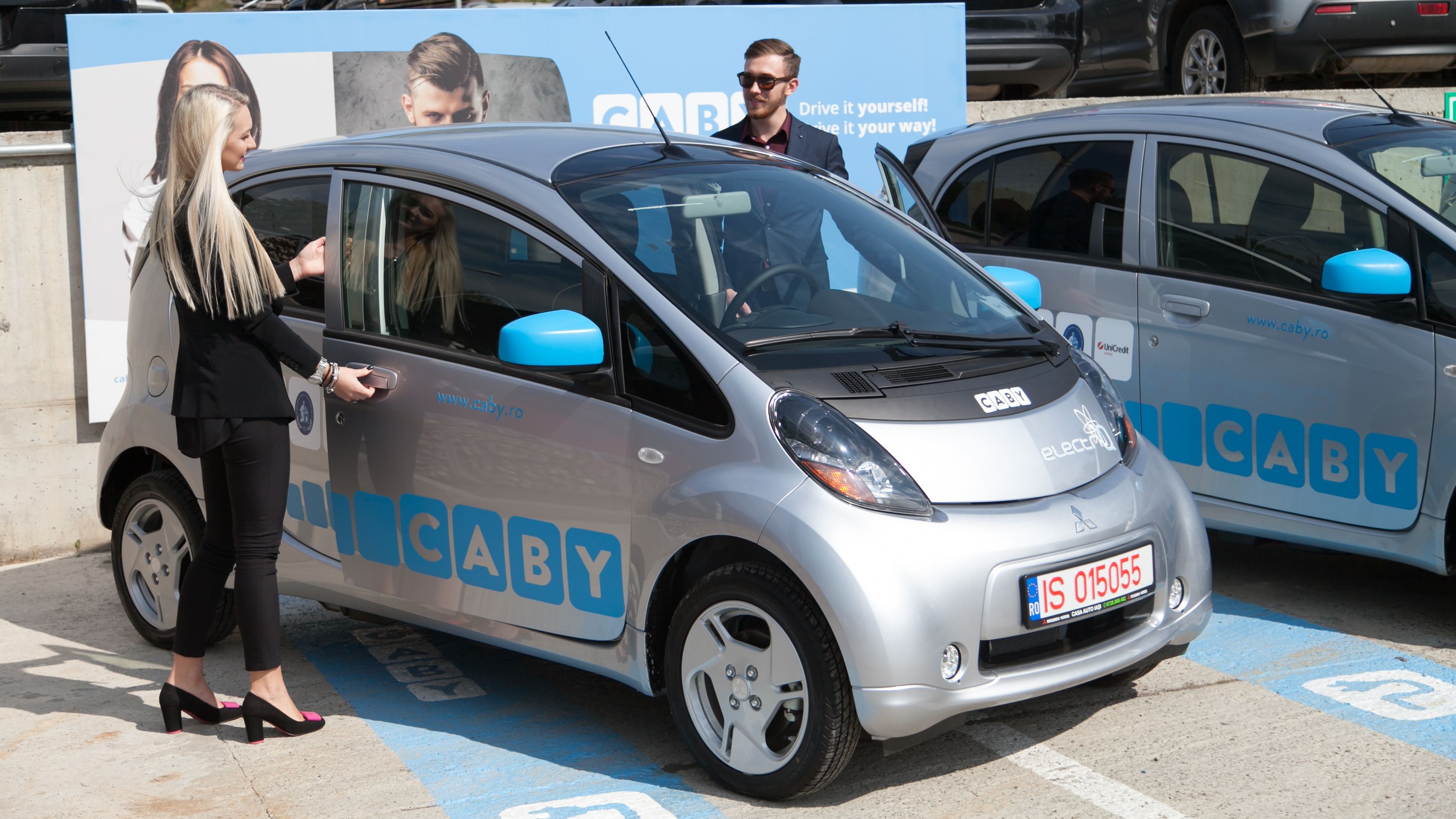 A fost lansat primul serviciu de car sharing din Romania cu masini electrice