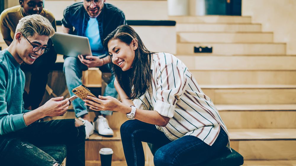 5 motive pentru care socializarea la serviciu ar trebui sa fie din plin incurajata