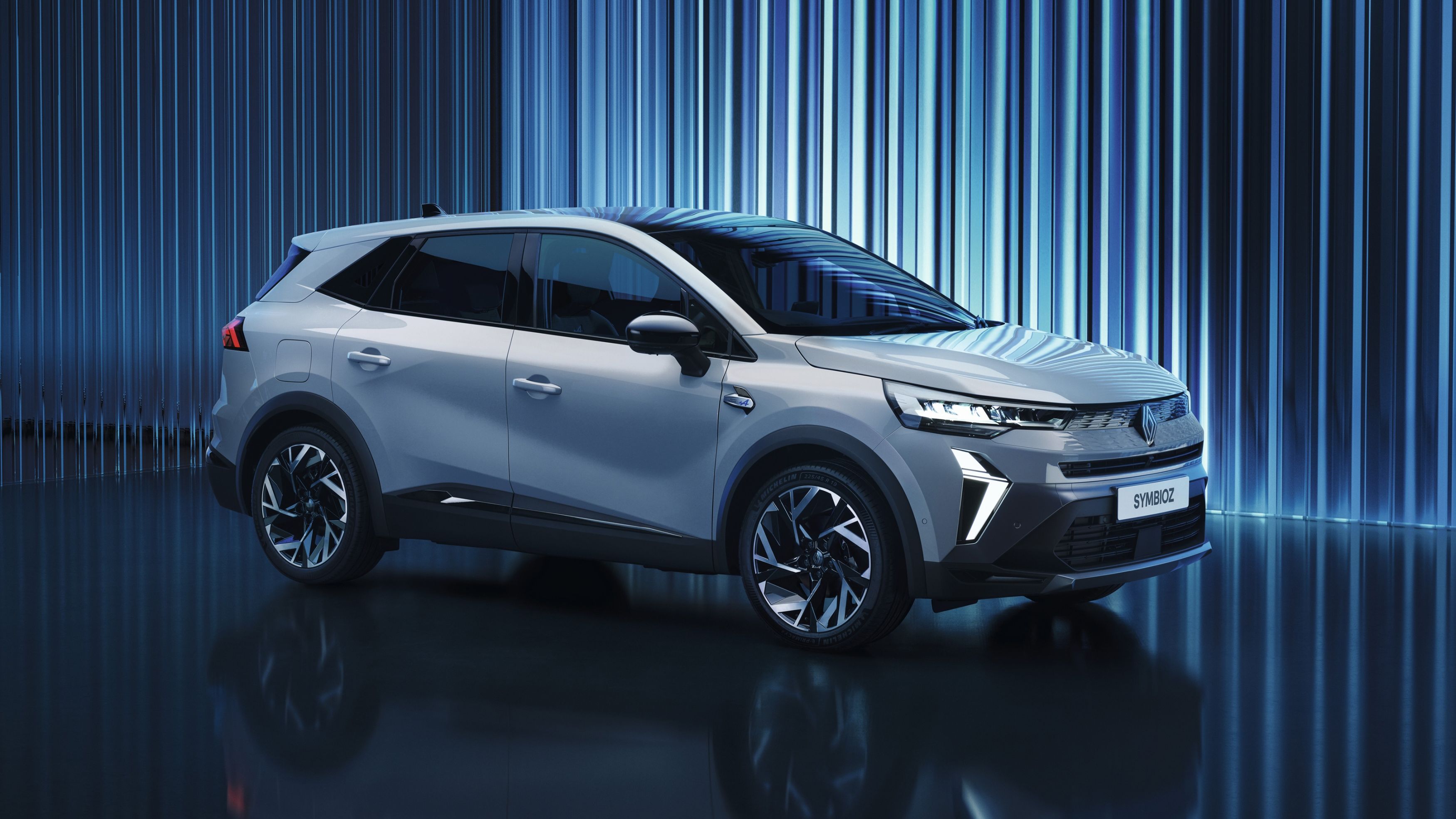 GALERIE FOTO | Renault a dezvăluit noul SUV Symbioz, fratele mai mare al lui Captur