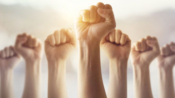 Am vazut viitorul tarii. Am vazut democratia, e tanara si determinata