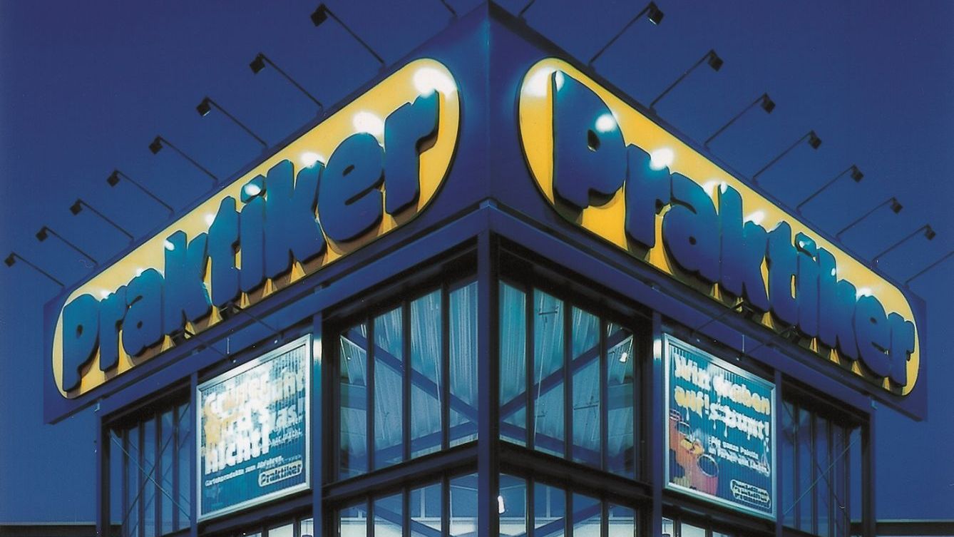 Omer Susli cumpara doua magazine Praktiker aflate in chirie si cauta trei terenuri pentru noi magazine in Bucuresti