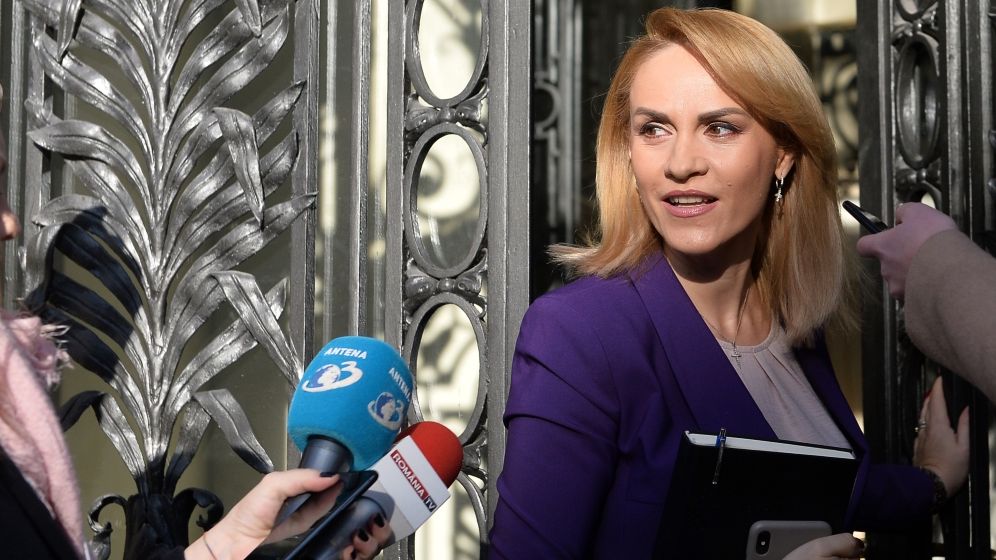 Gabriela Firea ii propune lui Ludovic Orban sa candideze la Primaria Capitalei: Sa fie cinci tururi, sa iasa cine trebuie