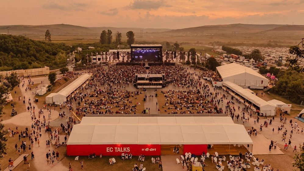 Electric Castle 2024: Reprezentanții festivalului îl confirmă și pe Rema. Artistul nigerian va concerta pe scena principală de la Bonțida