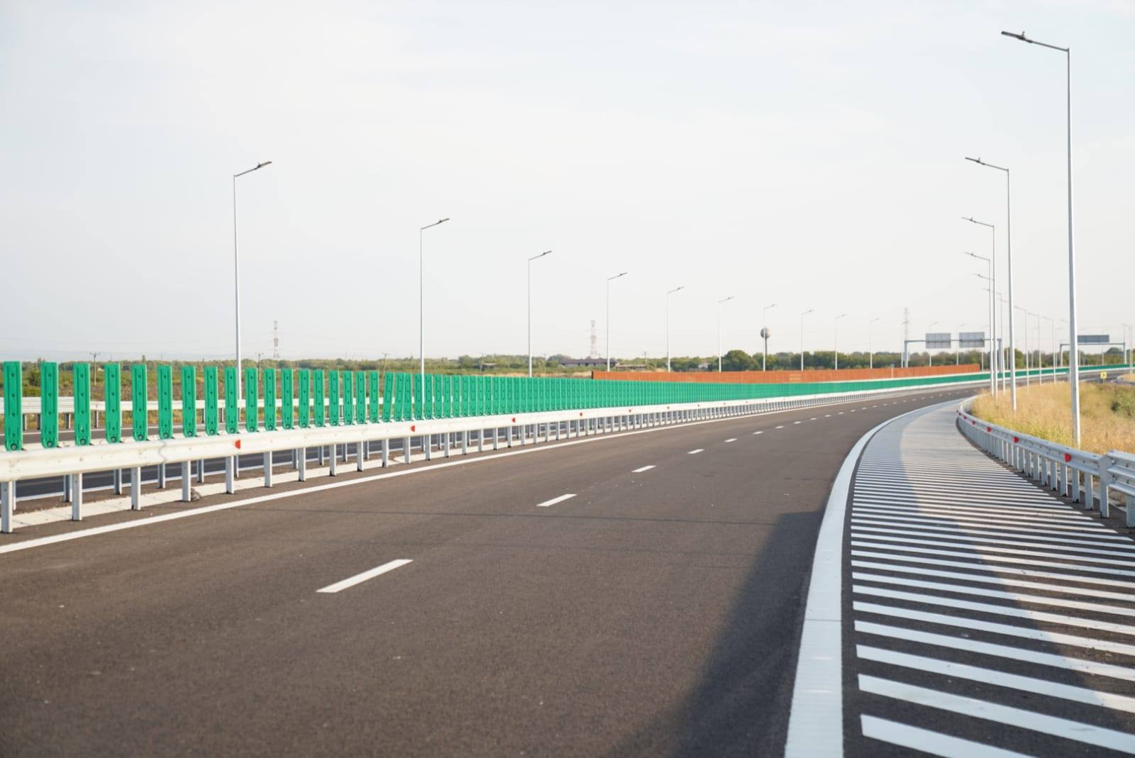 Scandal pentru un sector de autostradă ”muzeu”: CNAIR spune că USR forțează deschiderea unei autostrăzi pe care nu poate intra nicio mașină