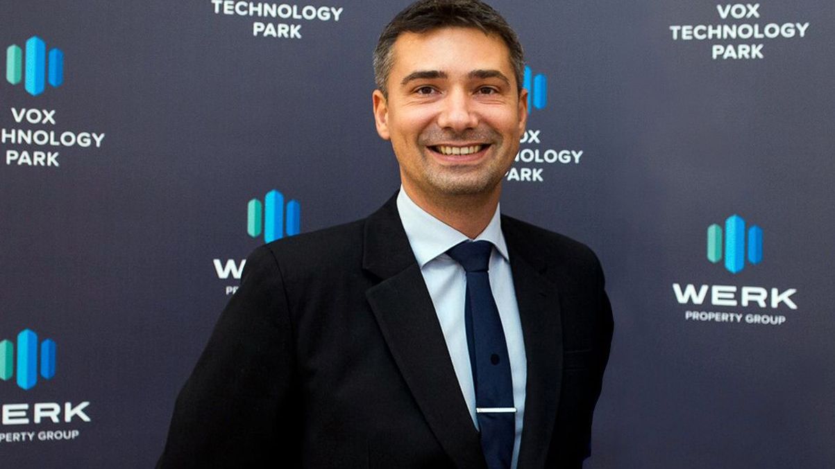 Povestea tanarului care vindea peste 10 masini BMW de ultima generatie pe luna inaintea crizei si care astazi coordoneaza cel mai ambitios proiect imobiliar din Timisoara