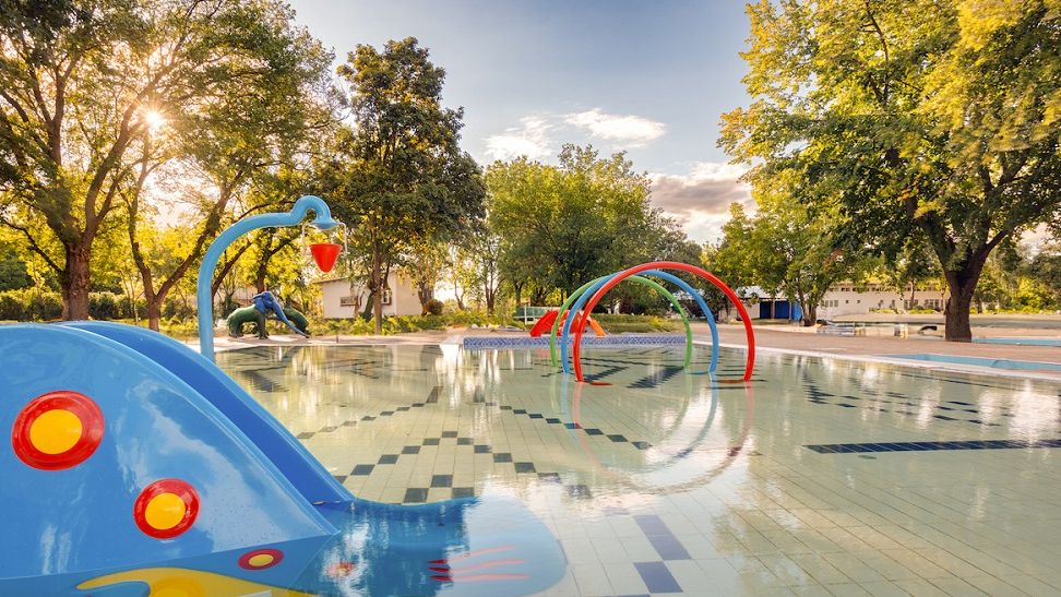 FOTO | Cum arată aqua park-ul din Oradea după modernizare. Transilvania Investments a investit 14 mil. euro
