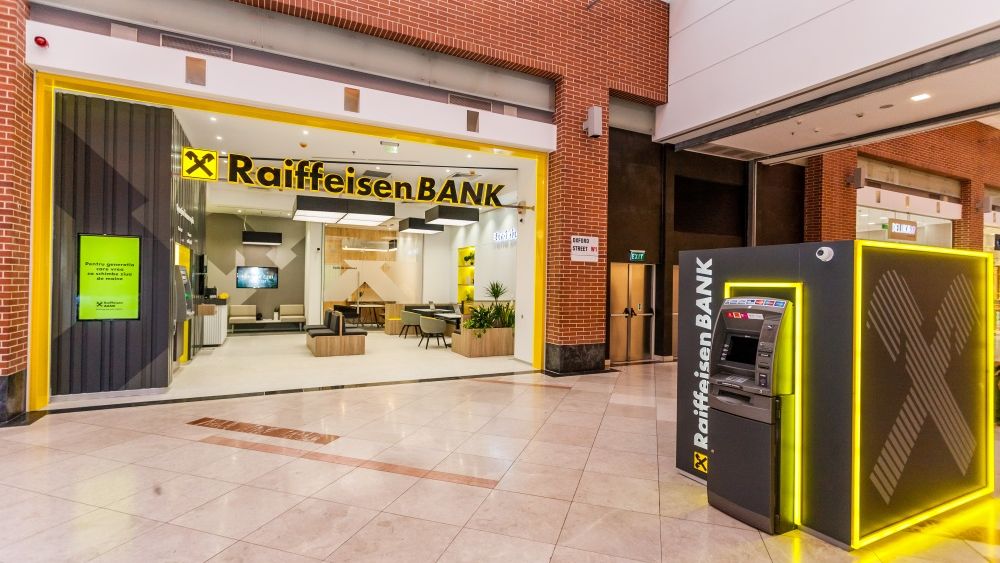 Raiffeisen Bank si-a modernizat sucursala din AFI Cotroceni adoptand un nou concept cu design modern si fluxuri mai rapide pentru clienti