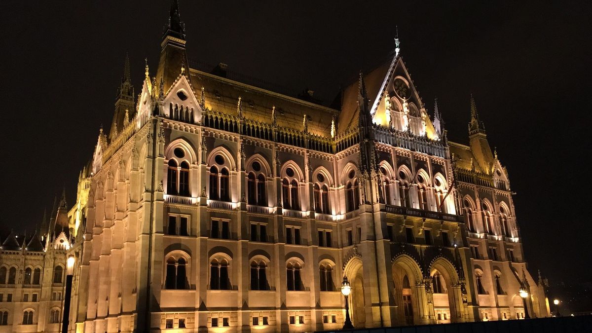 FOTO | Budapesta: poduri, paprika și puburi. Ce poți face într-un weekend în orașul de pe Dunăre