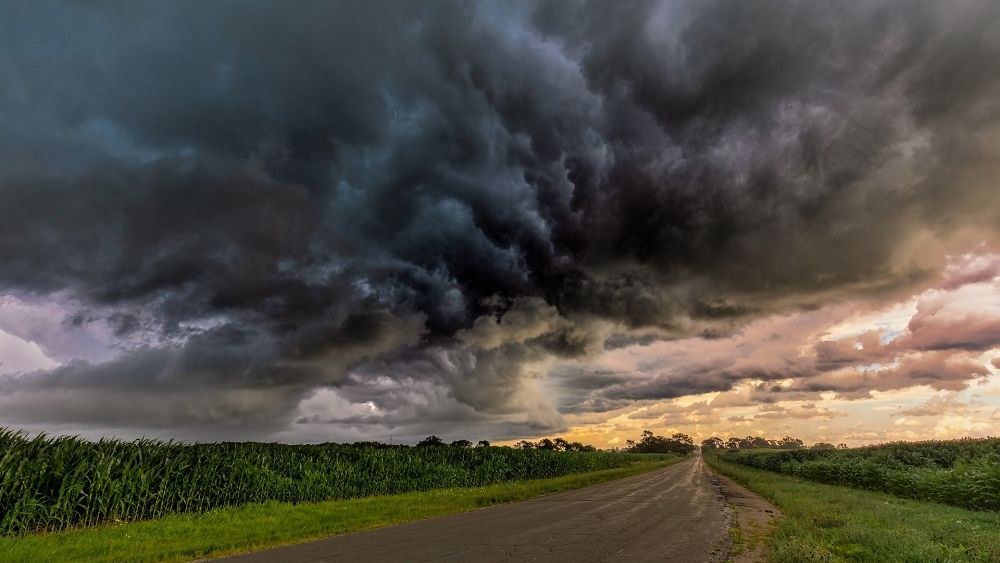 România, între caniculă și ploi. ANM anunță cod galben de caniculă, dar și portocaliu de ploi în anumit regiuni ale țării