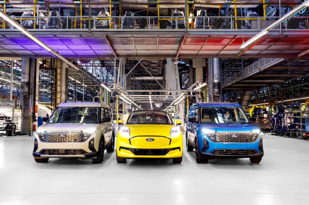 GALERIE FOTO | Ford Puma Gen-E, prima electrică făcută în România, a intrat în producție - Imagine 4