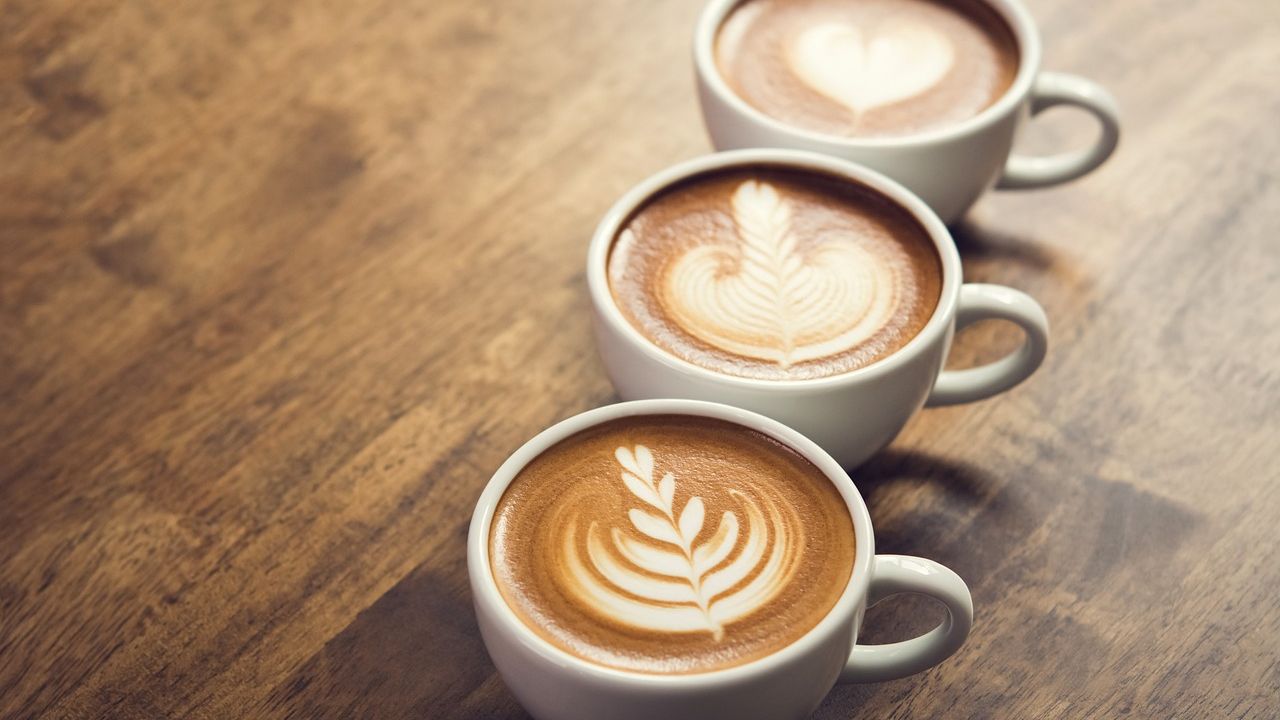 Orașul italian în care poți să bei cafeaua la jumătate de preț dacă vii cu ceașca de acasă