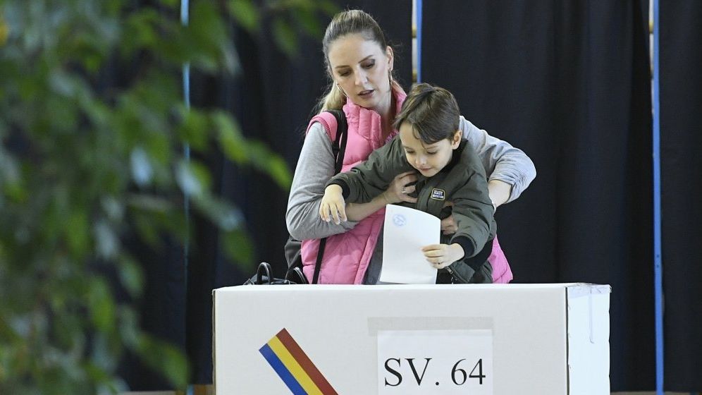 Alegeri prezidentiale 2019: Peste 570.000 de romani au votat in strainatate pana astazi, la ora 14:00