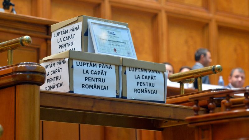 Motiunea de cenzura a fost respinsa. Doar 166 de parlamentari au votat pentru demiterea guvernului