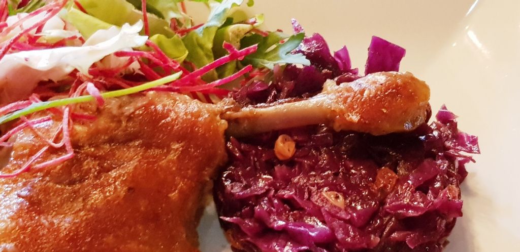 Butunoiu: Cand nu te intreaba nimeni daca bei vin intr-un wine bistro - Imagine 4