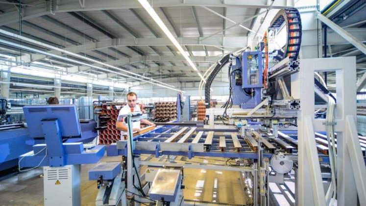 Brexit: O companie din constructii, pe cale sa sisteze o investitie de 10 mil. euro intr-o fabrica, de teama impactului negativ asupra Romaniei