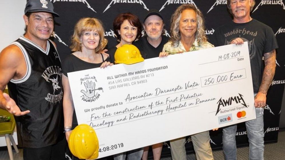 Povestea donatiei de 250.000 de euro a trupei Metallica pentru primul spital pediatric de oncologie, construit de ONG-ul "Daruieste viata"