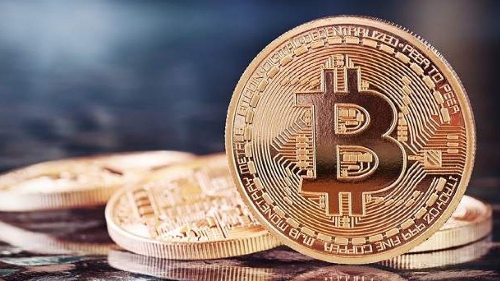 Bitcoin atingea uriasa valoare de 19.000 de dolari la final de 2017. Dar, care ar fi probabilitatea ca moneda virtuala sa ajunga fara valoare