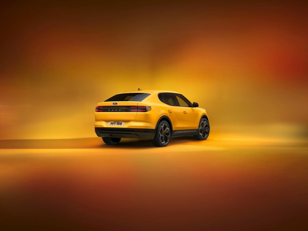 GALERIE FOTO | Ford a prezentat noul Capri, un crossover coupe electric - Imagine 16