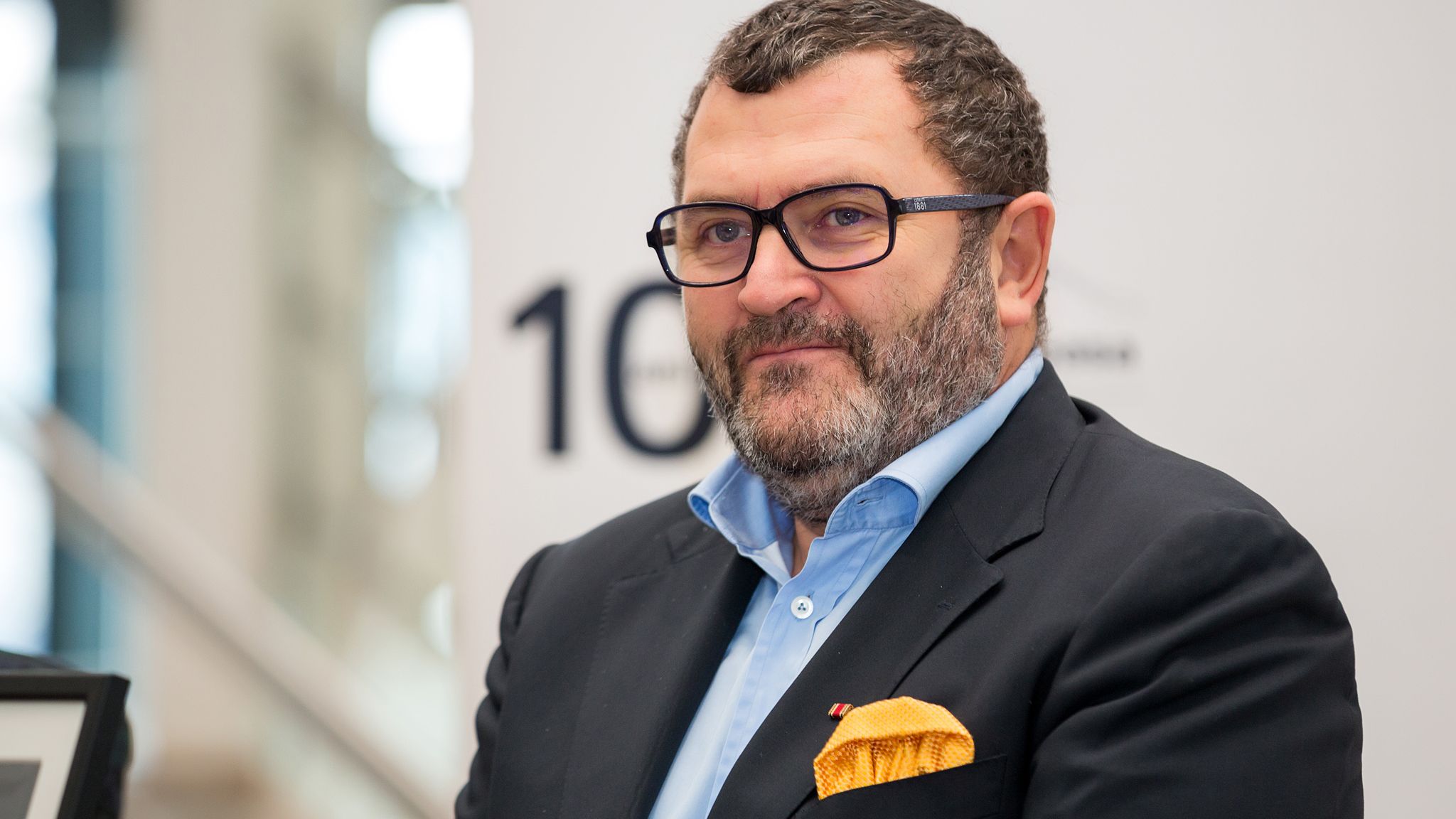 Michael Schmidt, Automobile Bavaria: Anul acesta inauguram primele showroom-uri pentru autoturisme Opel si VW