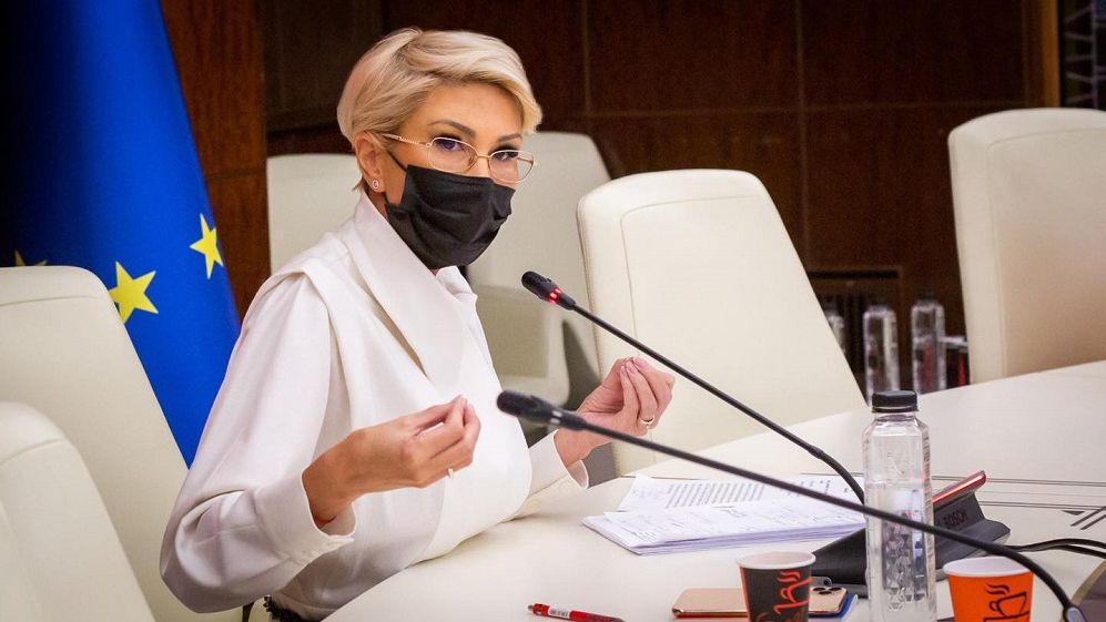 Raluca Turcan: În instituțiile publice, certificatul verde trebuie să fie un pașaport de acces la muncă