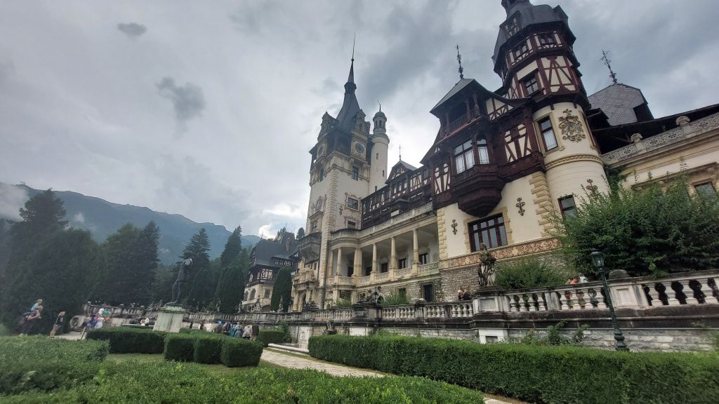 GALERIE FOTO | O vizită la Domeniul Regal Peleș. Cum arată șantierul noii unități de cazare ș - Imagine 91