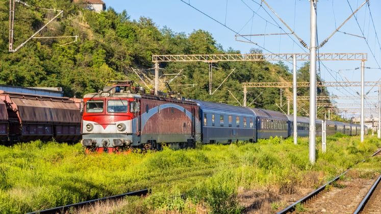 Zeci de cersetori, minori nesupravegheati si imigranti, gasiti de politistii de la Transporturi in ultimele doua zile in gari si in trenuri