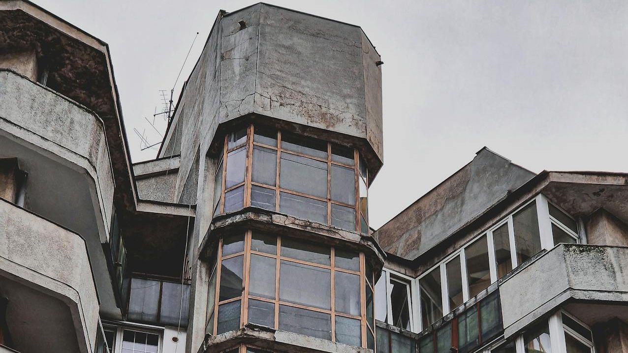 Tinerii români, cei mai săraci din UE. Mai mult de un sfert se confruntă cu deprivare materială şi socială severă