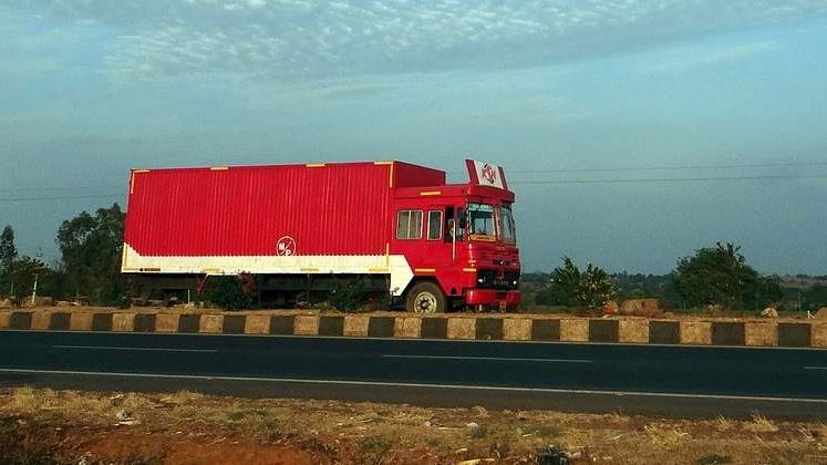 RCA: Plafonarea se apropie de final, iar patronatele de transportori solicita Guvernului prelungirea acesteia
