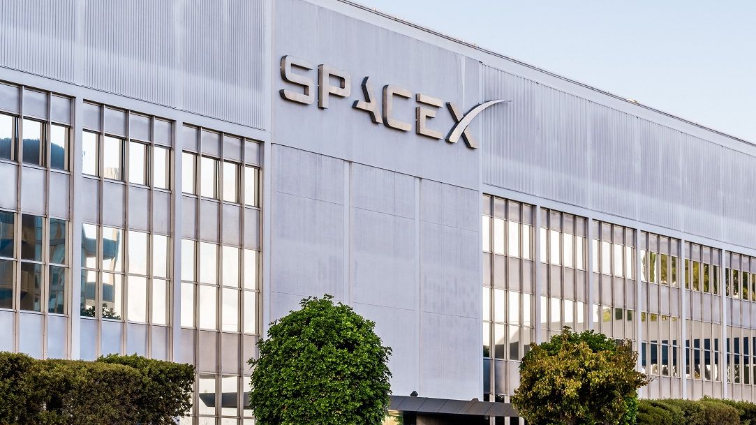 SpaceX: Se lansează cea mai mare rachetă din lume