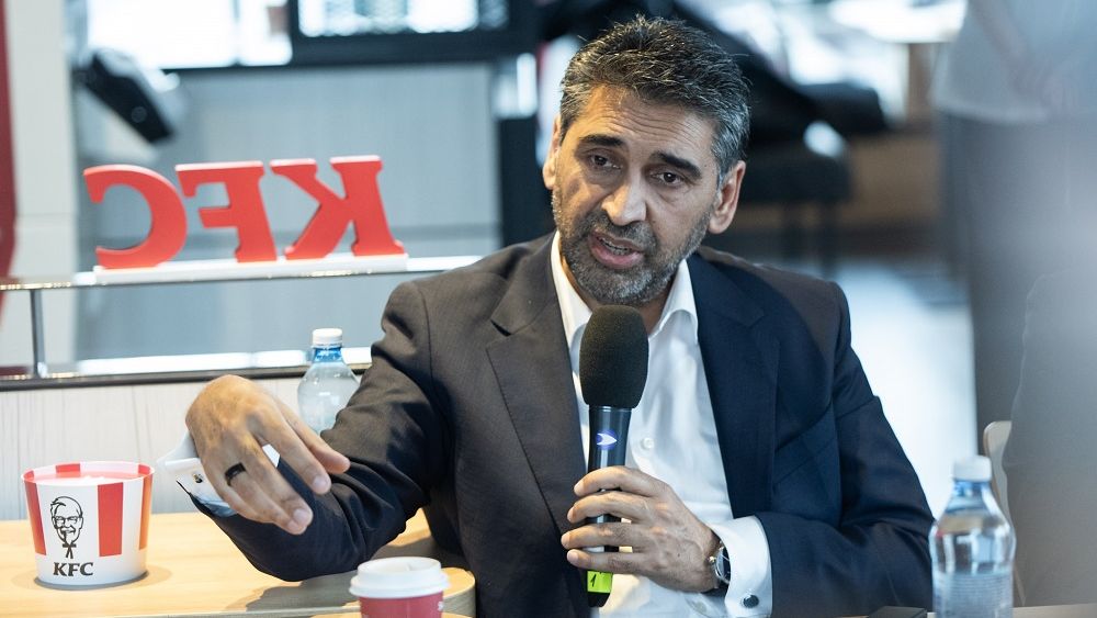 Șeful global al KFC a venit în România. Care sunt elementele esențiale promise clienților