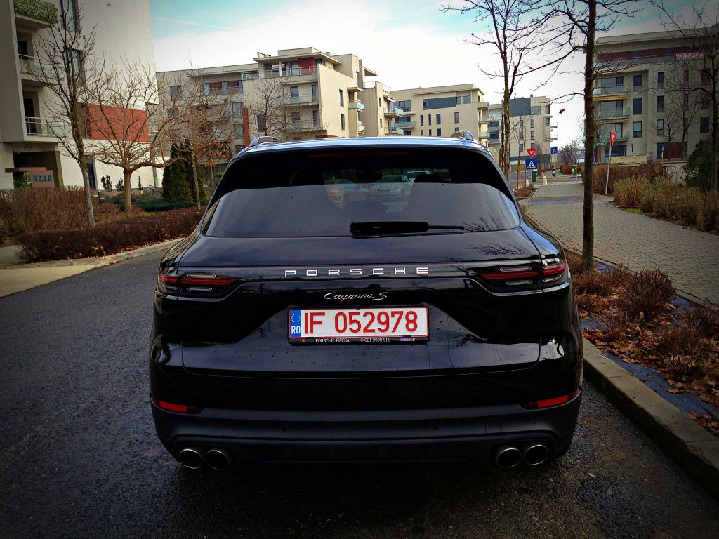 Porsche Cayenne S - Imagine 16