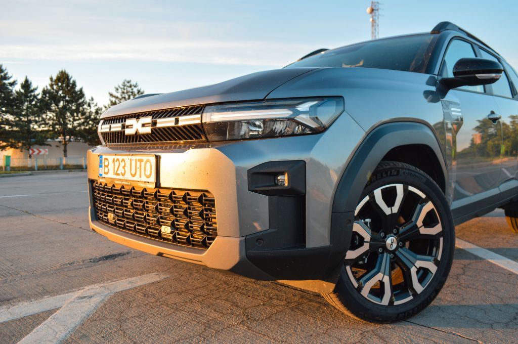 [FOTO] Test Drive Dacia Bigster Hybrid 155. Prima Dacia care oferă liniștea unei mașini premium - Imagine 12