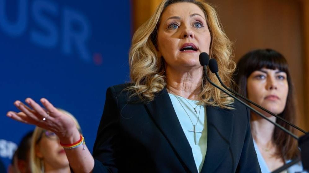 USR se delimitează de Elena Lasconi, șefa partidului, după „scandalul fotografiilor”: Avea datoria să verifice autenticitatea fotografiilor
