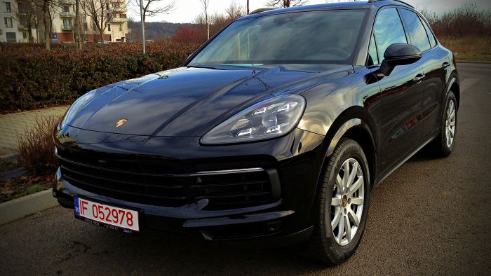 Porsche Cayenne S 440 CP: Un SUV cu senzatii de coupe - test drive
