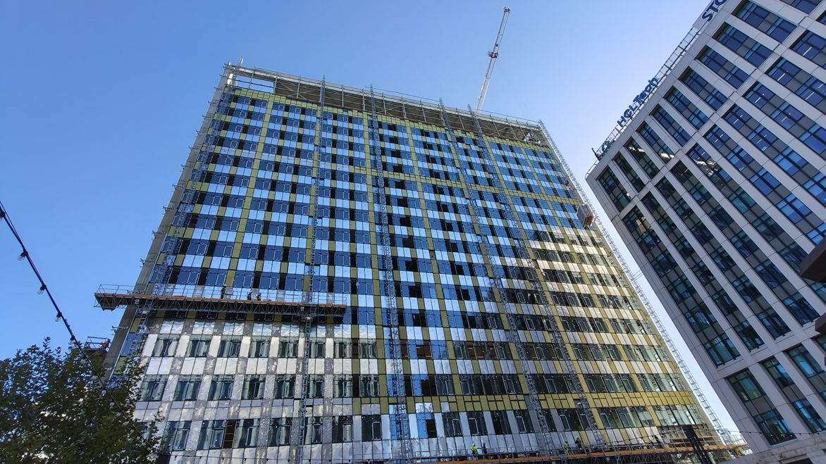 [FOTO] Pe șantierul Timpuri Noi Square II, cel mai mare proiect de birouri din centrul Bucureștiului. Clădirea care se va încălzi fără gaze și care vrea să reducă factura de utilități cu 30%